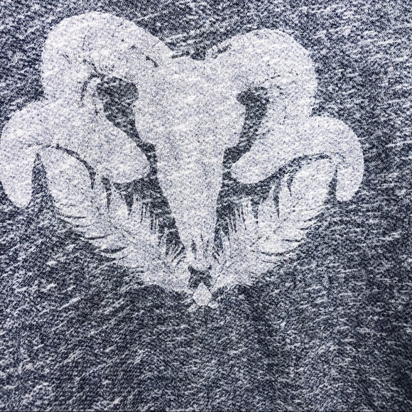 Volcom Gray Ram Sheep Pullover Size Small - Picture 3 of 5